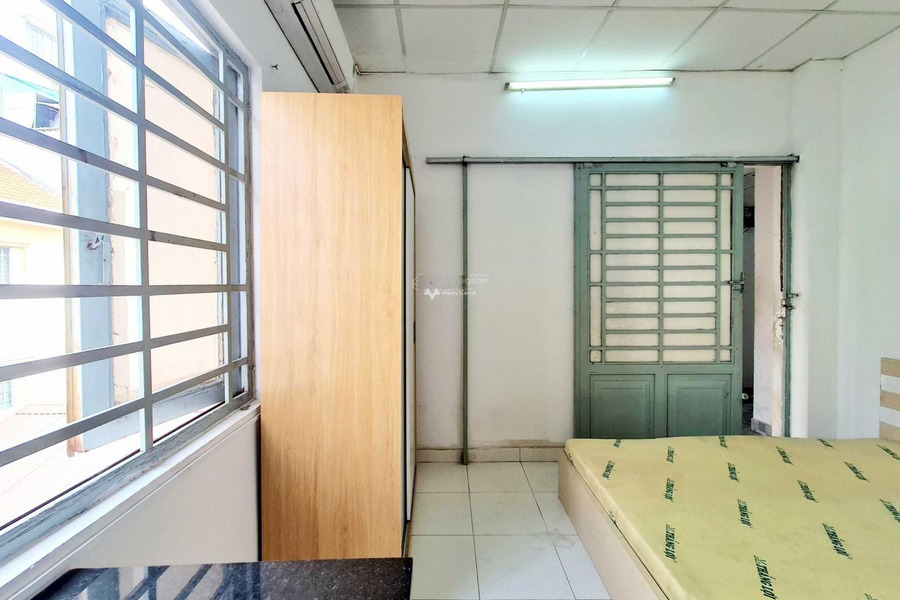 Đầy đủ cho thuê phòng trọ vị trí đặt ngay tại Phường 11, Hồ Chí Minh, trong căn này bao gồm 1 phòng ngủ, 1 WC khu vực tiềm năng-01