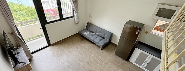 PHÒNG DUPLEX SIÊU RỘNG - BAN CÔNG - CỬA SỔ -03