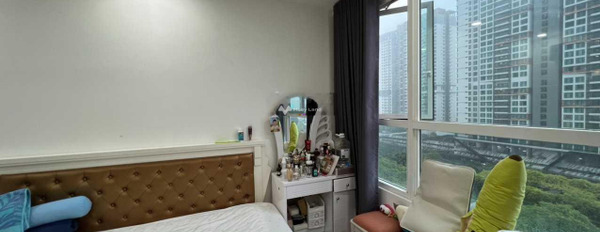 Hướng Đông - Nam, bán căn hộ vị trí đẹp Quận 2, Hồ Chí Minh, tổng quan căn hộ gồm có 3 phòng ngủ, 2 WC cực kì sang trọng-03