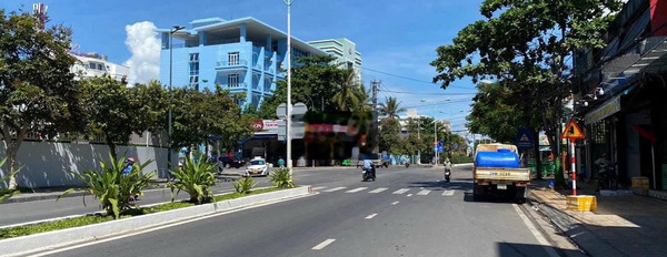 Bán nhà 2 tầng mặt tiền đường biển Trần Phú TP Nha Trang giá tốt -02