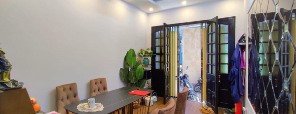 Nhà gồm 3 PN bán nhà bán ngay với giá cực êm 3.4 tỷ có diện tích 25m2 vị trí đẹp nằm ở Kim Mã Thượng, Ba Đình-02