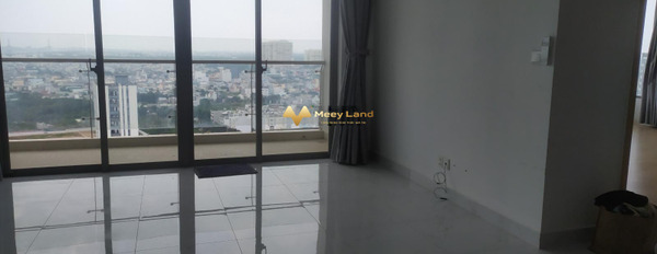 Vị trí mặt tiền ở Phú Thuận, Hồ Chí Minh, bán căn hộ giá bán thương lượng chỉ 4.3 tỷ, hướng Bắc, ngôi căn hộ có tất cả 3 phòng ngủ, 2 WC vị trí tốt-03