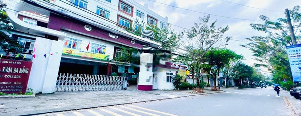Vị trí đặt tọa lạc gần Khuê Trung, Đà Nẵng bán nhà giá bán đề cử chỉ 7.3 tỷ căn này có 3 phòng ngủ 2 WC-03