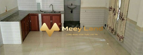 Cho thuê nhà vị trí thuận lợi tọa lạc trên Đường Chế Lan Viên, Hồ Chí Minh, thuê ngay với giá siêu ưu đãi từ 10 triệu/tháng dt chuẩn là 80 m2-02