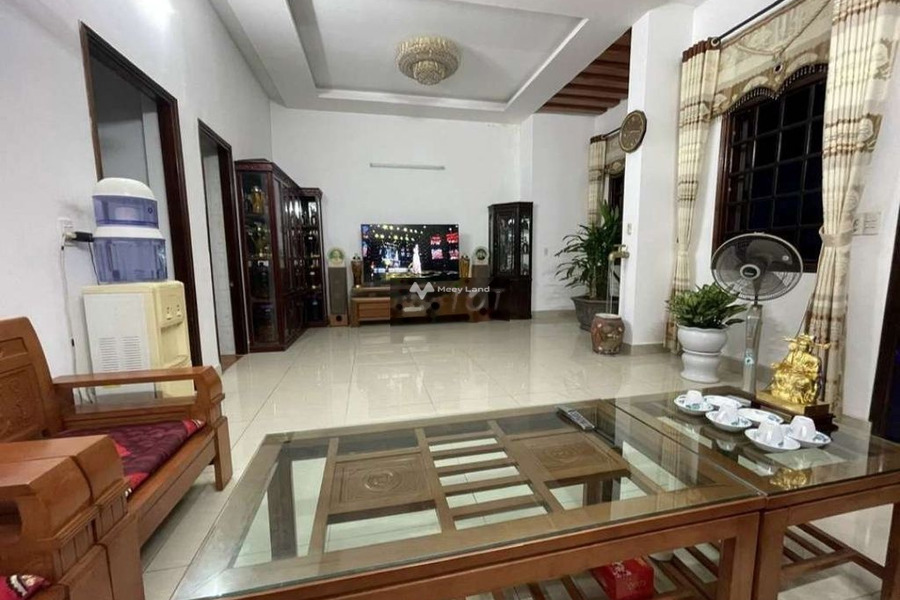 Vị trí đẹp nằm trên An Thượng, Đà Nẵng cho thuê nhà giá bàn giao 18 triệu/tháng, ngôi nhà bao gồm có 3 phòng ngủ, 2 WC-01