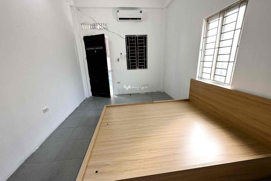 Cho thuê căn hộ, tọa lạc ngay trên Phạm Văn Đồng, Bắc Từ Liêm thuê ngay với giá cạnh tranh từ 3 triệu/tháng diện tích thực 25m2-01
