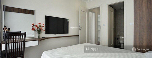 Diện tích đúng với trên ảnh 97.5m2, cho thuê căn hộ mặt tiền tọa lạc gần Tây Hồ, Hà Nội, căn hộ bao gồm 3 PN, 2 WC tiện ích đầy đủ-03