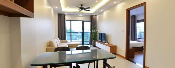 DT 150m2 bán nhà ở vị trí thích hợp Trần Thái Tông, Dịch Vọng ngôi nhà có 36 phòng ngủ với mặt đường 9 m liên hệ trực tiếp để được tư vấn-03