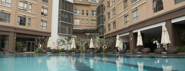 Tổng quan căn hộ gồm 3 PN, bán căn hộ hướng Đông ngay ở Phú Nhuận, Hồ Chí Minh, trong căn hộ tổng quan bao gồm 3 PN, 2 WC giao thông đông đúc-03