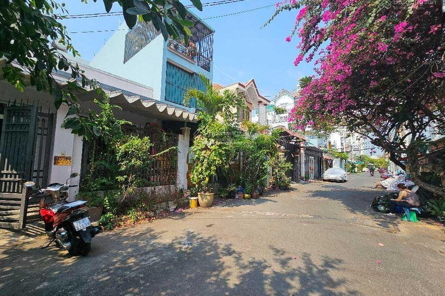 Mặt tiền tọa lạc ngay Tân Kiểng, Hồ Chí Minh bán nhà bán ngay với giá chốt nhanh 13.5 tỷ trong nhà này thì có 3 phòng ngủ 2 WC-01