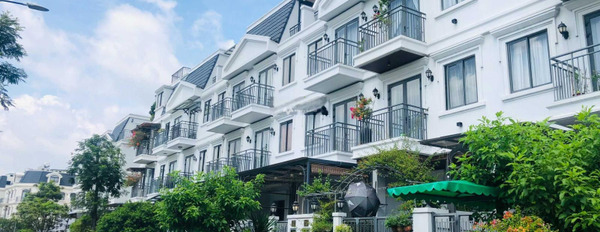 Trong nhà nhìn chung gồm 4 phòng ngủ, cho thuê nhà ở có diện tích gồm 100m2 giá thuê quy định 25 triệu/tháng vị trí đẹp ngay tại Quận 2, Hồ Chí Minh-02