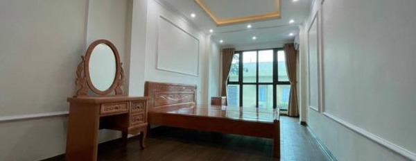 Diện tích rộng 33 m2 bán nhà vị trí thuận lợi tọa lạc ngay ở Hoàng Hoa Thám, Quang Trung còn chần chờ gì nữa. hãy nhấc máy gọi ngay-02