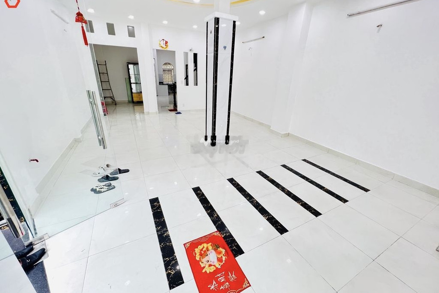 Nhà 5 phòng ngủ, cho thuê nhà, thuê ngay với giá vô cùng rẻ 35 triệu/tháng có diện tích rộng 97m2 vị trí đặt vị trí ở Nguyễn Thượng Hiền, Phường 5-01