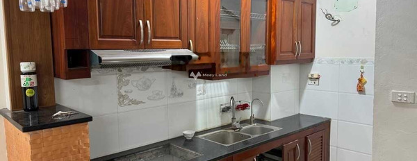 Giá bán 5.35 tỷ bán nhà có diện tích gồm 34m2 vị trí đặt ở tại Đống Đa, Hà Nội trong nhìn tổng quan gồm 4 phòng ngủ, 4 WC cảm ơn đã xem tin.-03