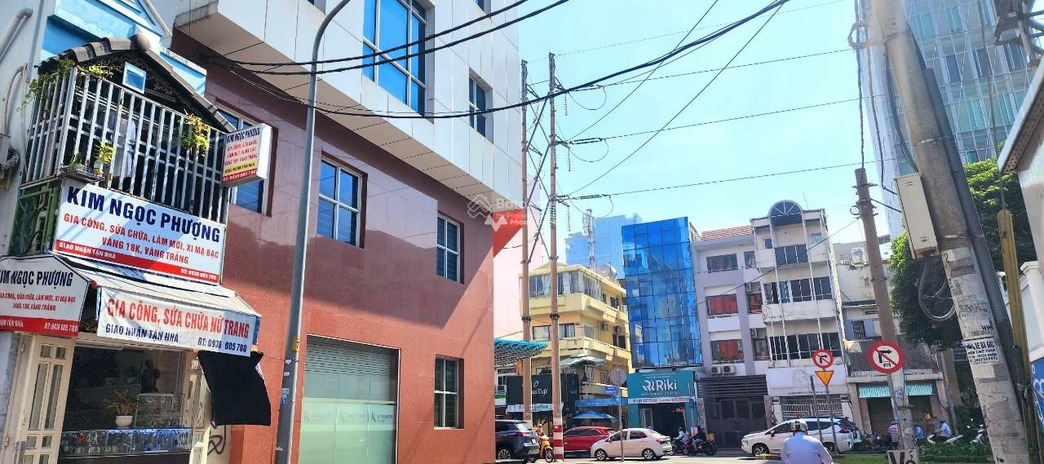 Bán nhà diện tích khoảng 37m2 vị trí thuận lợi tọa lạc gần Đa Kao, Hồ Chí Minh bán ngay với giá cực êm 14.9 tỷ