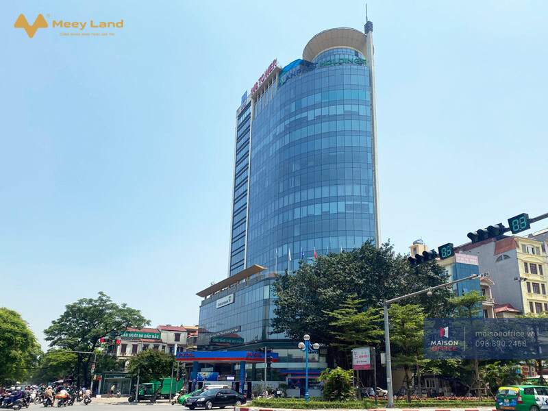 Tòa nhà đa chức năng Hoàng Quốc Việt - 10 tầng - thang máy - kinh doanh lý tưởng-01