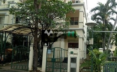 Diện tích mặt tiền 126m2, cho thuê biệt thự Nằm ngay trên Nguyễn Lương Bằng, Tân Phú, trong căn này thì có 4 PN, 4 WC giao thông thuận lợi-02
