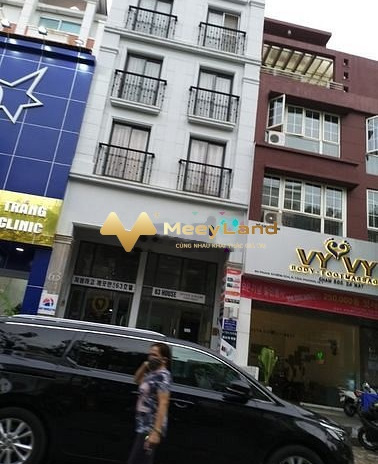 Cho thuê nhà vị trí mặt tiền tại đường Phạm Văn Nghị, phường Tân Phong