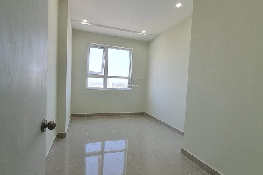 Cho thuê chung cư nằm ngay bên trong Tạ Quang Bửu, Quận 8, căn hộ tổng quan gồm có 3 PN, 2 WC lh để xem ngay-01