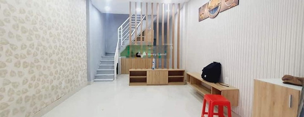 Tọa lạc trên Tân Kỳ Tân Quý, Hồ Chí Minh bán nhà bán ngay với giá ưu đãi từ 3 tỷ nhà này bao gồm 2 phòng ngủ 2 WC-02