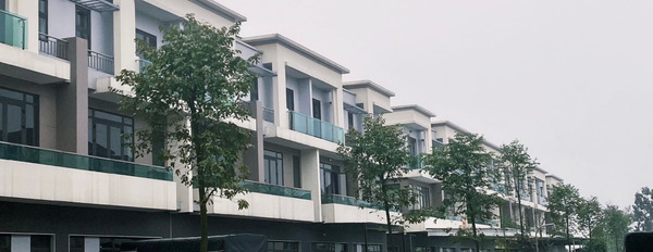 Bán căn nhà phố Shophouse hướng Bắc, view sông, sổ hồng trao tay, chỉ với 7,x tỷ-02