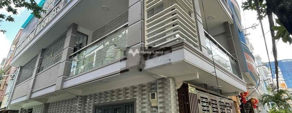 Bán nhà tọa lạc ngay tại Quận 11, Hồ Chí Minh bán ngay với giá tốt bất ngờ 7.8 tỷ diện tích chuẩn 33m2 tổng quan trong căn nhà gồm 4 PN-02