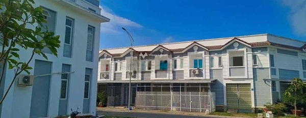 Nhà có 2 PN bán nhà ở có diện tích rộng 70m2 bán ngay với giá cực rẻ chỉ 850 triệu mặt tiền nằm ở Chu Văn An, Phường 4, hướng Tây-02