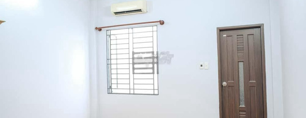 Diện tích rộng 37m2 bán nhà vị trí đặt tại trung tâm Tân Thành, Tân Phú cảm ơn đã xem tin.-03