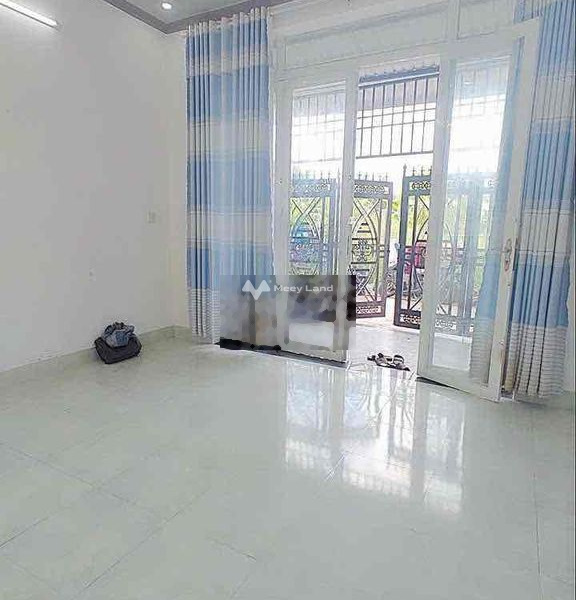 Cho thuê nhà vị trí đẹp gần Ninh Kiều, Cần Thơ, thuê ngay với giá thương lượng 4.5 triệu/tháng có diện tích sàn 80m2, nhìn chung gồm 2 PN-01