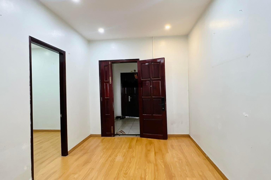 Cho thuê căn hộ chung cư Hưng Phú lô A, 50m2, 2 phòng ngủ, có 2 máy lạnh, thang máy, Cần Thơ -01