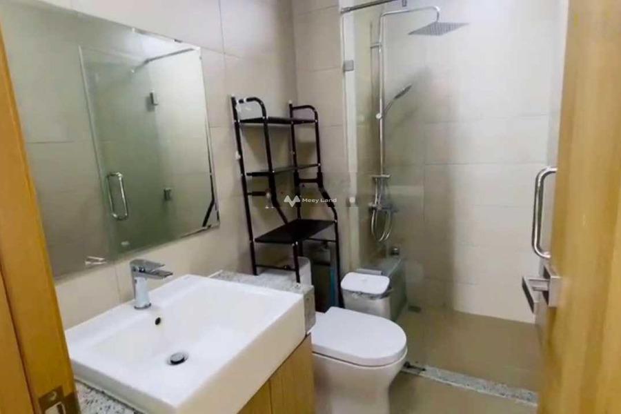 Chung cư 2 phòng ngủ, bán căn hộ hướng Bắc vị trí đẹp ngay tại Sơn Kỳ, Tân Phú, căn hộ nhìn chung gồm có 2 PN, 1 WC tiện ích bao phê-01