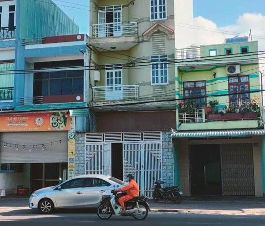Cần bán nhà riêng thành phố Quy Nhơn tỉnh Bình Định, giá 2.95 tỷ