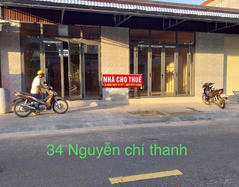 Đang làm ăn lớn cho thuê mặt bằng có diện tích chung 200m2 vị trí nằm ở Nguyễn Chí Thanh, Củng Sơn thuê ngay với giá êm chỉ 10 triệu/tháng-01