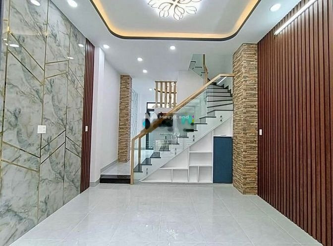 Bán nhà diện tích khoảng 42m2 vị trí ngay ở Bia Truyền Thống, Bình Tân giá bán cực kì tốt 2.47 tỷ tổng quan ở trong ngôi nhà 4 PN, 2 WC-01