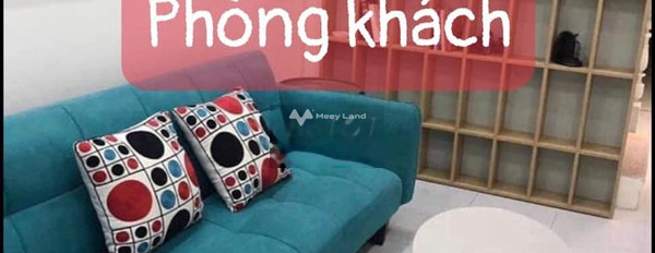 Vị trí thuận lợi ngay Võng Thị, Tây Hồ bán nhà bán ngay với giá cơ bản 4.95 tỷ nhà gồm có 3 PN-03