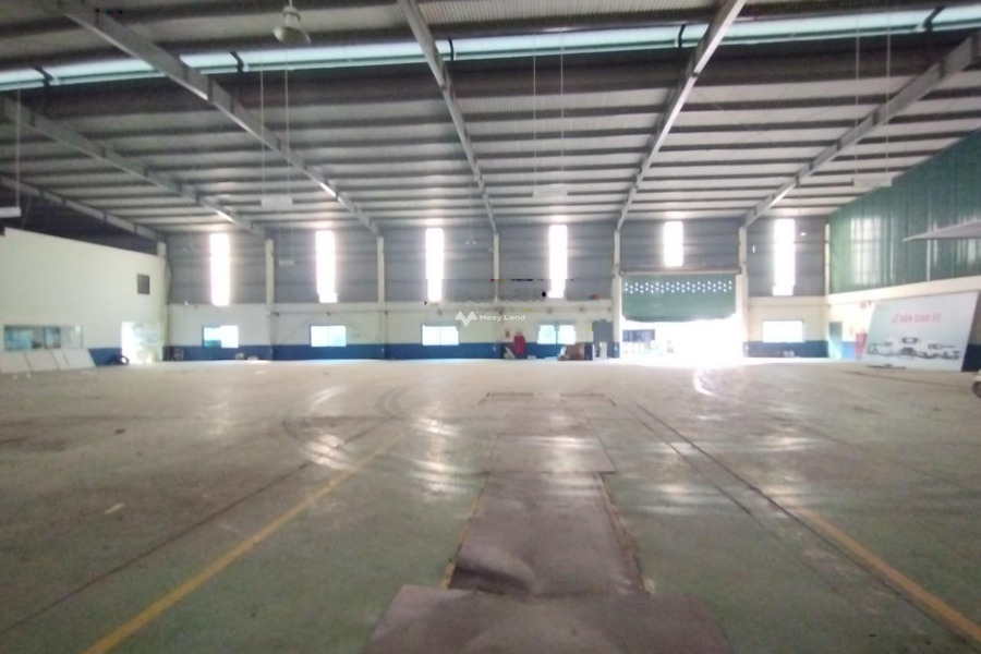 Cho thuê kho bãi diện tích 1000m2 vị trí đặt ở trong Đường 32, Hoài Đức-01