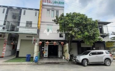 Chính chủ cần bán khách sạn 150m2 ( diện tích sử dụng 450m2)tại KĐc Việt sing,Thuận Giao liên hệ chính chủ-02