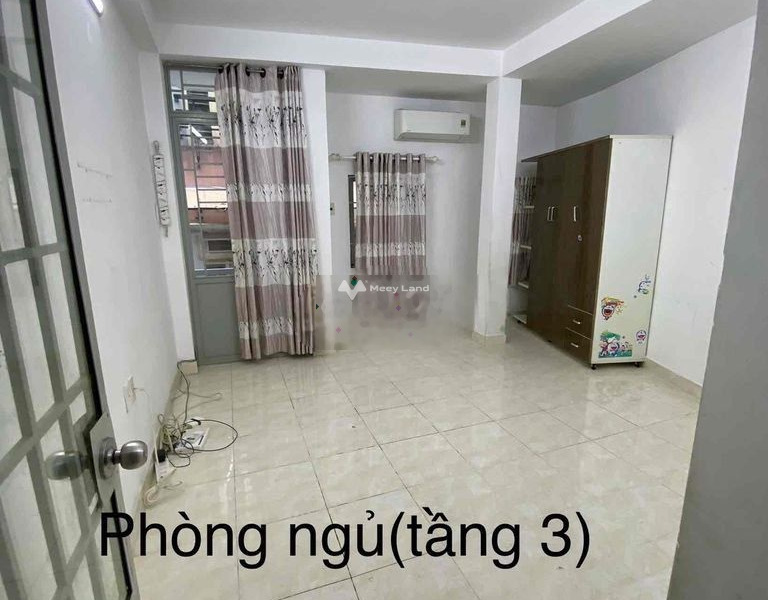 Nằm ở Ni Sư Huỳnh Liên, Tân Bình, cho thuê nhà, thuê ngay với giá khủng 8 triệu/tháng diện tích 28m2, nhà này gồm có 3 PN lh thương lượng thêm-01