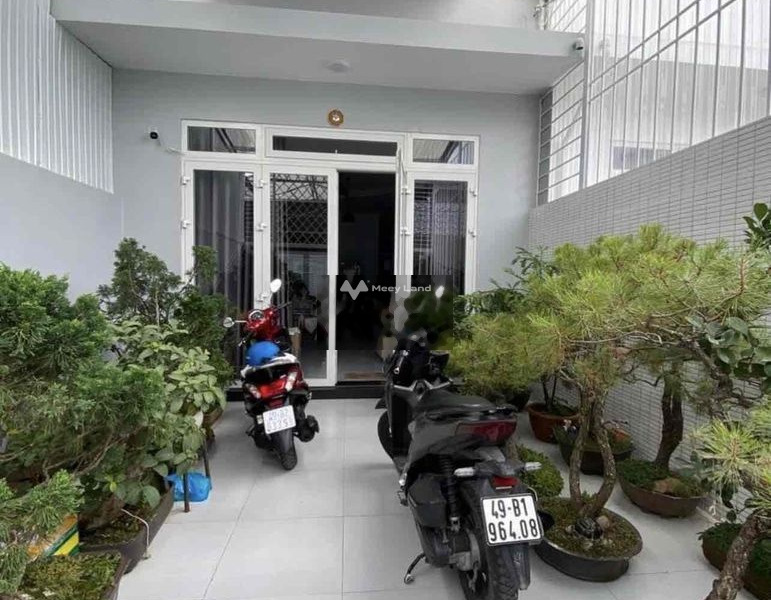 Giá 3.5 tỷ bán nhà diện tích khoảng 150m2 vị trí thuận lợi Mai Xuân Thưởng, Lâm Đồng tổng quan nhà này bao gồm 2 PN, 2 WC vị trí thuận lợi-01