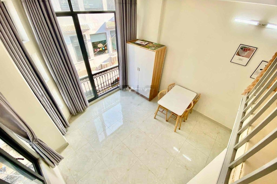 DUPLEX VIEW CỬA KÍNH KHU VỰC TÂN PHÚ -01