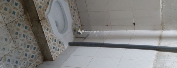 Diện tích tổng 30m2 cho thuê phòng trọ vị trí mặt tiền tọa lạc ngay trên Tạ Quang Bửu, Vinh tổng quan trong ngôi phòng Nhà trống tiện ích đầy đủ-02