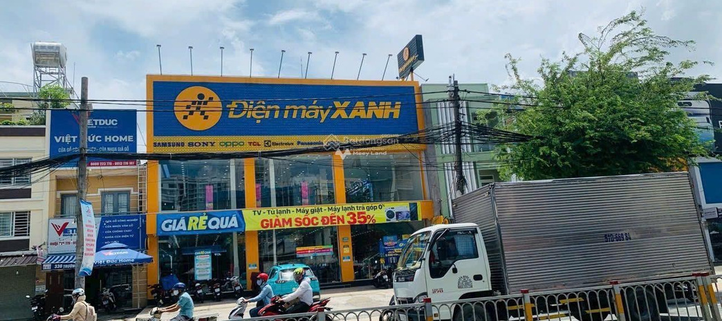 Bán nhà siêu vị trí mặt tiền Nguyễn Thị Minh Khai 7.5 x 18m HĐT: 100 triệu/tháng, giá bán: 35 tỷ TL 