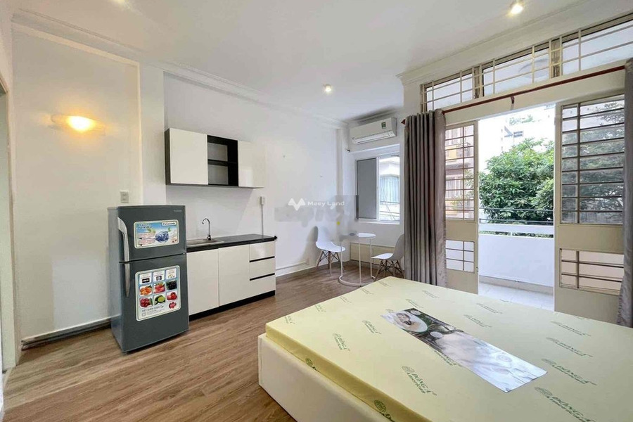 Nội thất đầy đủ, cho thuê căn hộ có diện tích 30m2 vị trí đặt ở trung tâm Phường 1, Hồ Chí Minh giá thuê khủng chỉ 6.9 triệu/tháng-01