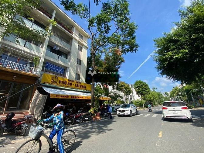 Diện tích nền 128m2, cho thuê nhà ở vị trí đẹp tọa lạc ngay tại Tân Phong, Hồ Chí Minh, căn nhà có tất cả 4 phòng ngủ, 4 WC thích hợp kinh doanh-01