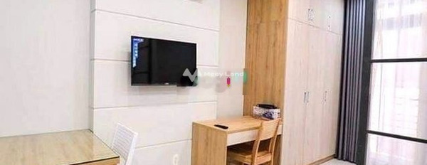 Căn hộ 1 phòng ngủ, cho thuê căn hộ mặt tiền tọa lạc trên Trương Định, Phường 6, tổng quan nhìn tổng quan gồm 1 PN, 1 WC vị trí tốt-02