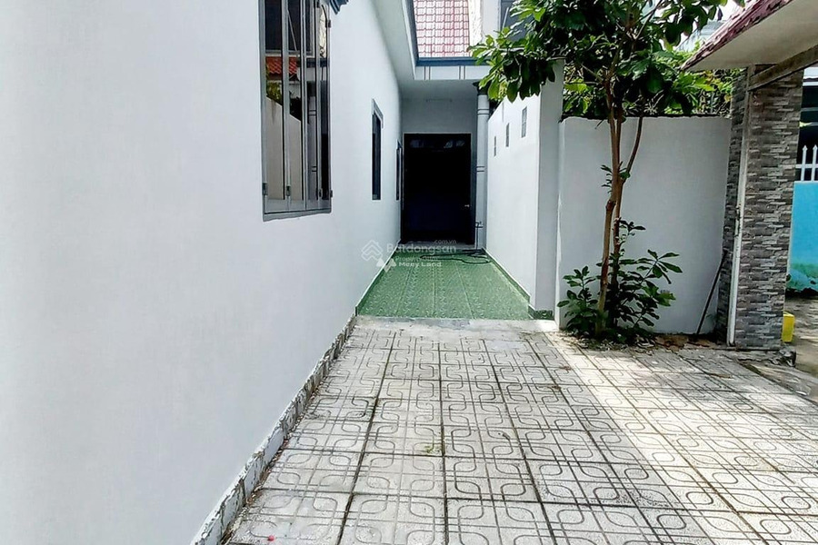 Diện tích 190m2 bán nhà ở vị trí đẹp tọa lạc ngay ở Nhà Bè, Hồ Chí Minh căn nhà gồm tổng cộng 2 PN 2 WC cảm ơn bạn đã đọc tin-01