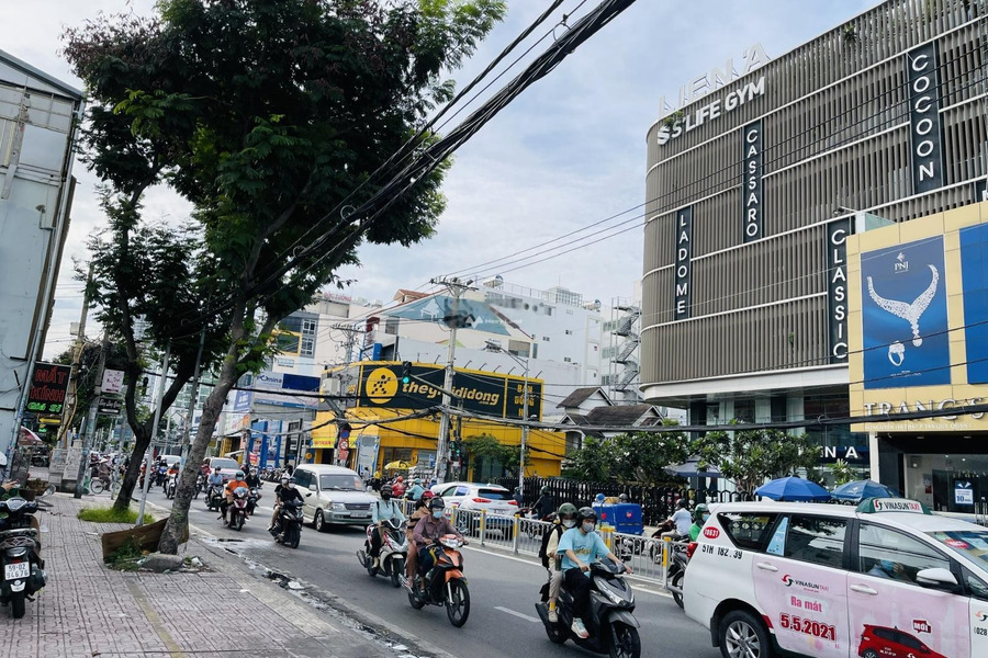 Bán nhà bán ngay với giá siêu khủng 80 tỷ có diện tích 422.5m2 mặt tiền tọa lạc tại Nguyễn Thị Thập, Quận 7-01