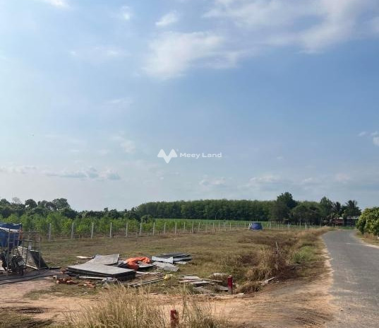 Giá hữu nghị 550 triệu bán đất diện tích sàn là 100m2 vị trí hấp dẫn Tây Ninh, Tây Ninh