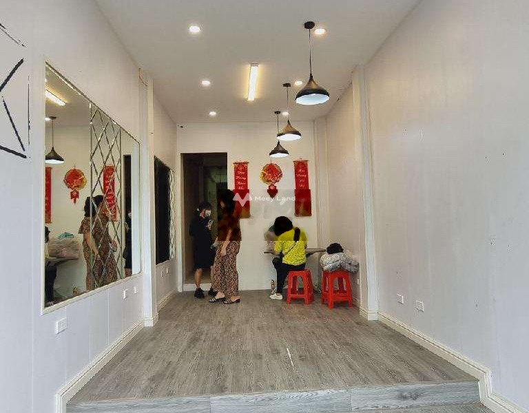 Có diện tích rộng 56m2 bán nhà trong Hoàng Hoa Thám, Hà Nội tổng quan bên trong căn nhà 8 phòng ngủ hỗ trợ mọi thủ tục miễn phí, giá mùa dịch-01