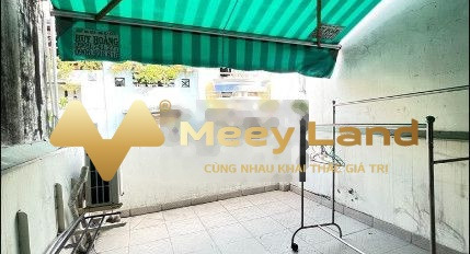 Cho thuê nhà ở có dt chính 30m2 giá khủng 13 triệu/tháng vị trí mặt tiền tại Nguyễn Biểu, Quận 5-02